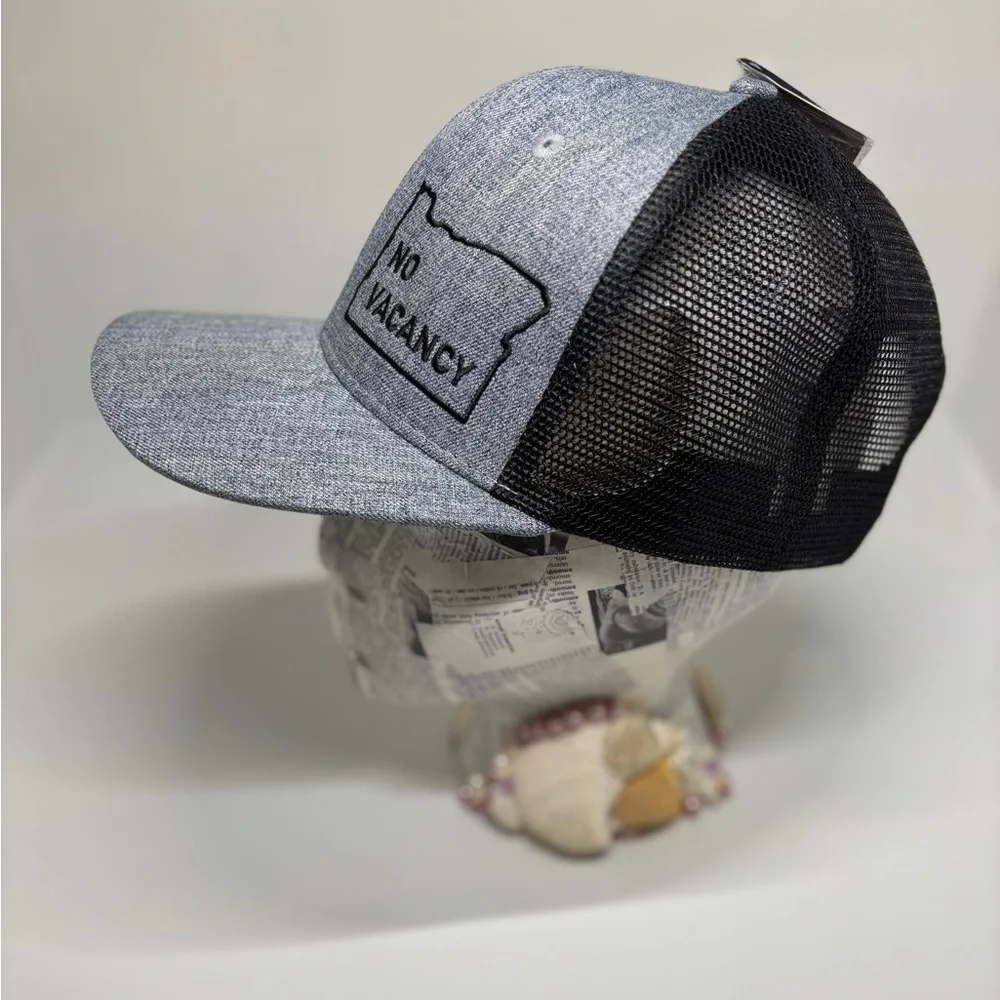 Arcadian Outfitters No Vacancy Oregon Hat Trucker Snapback Gray Black NWT - Picture 4 of 9